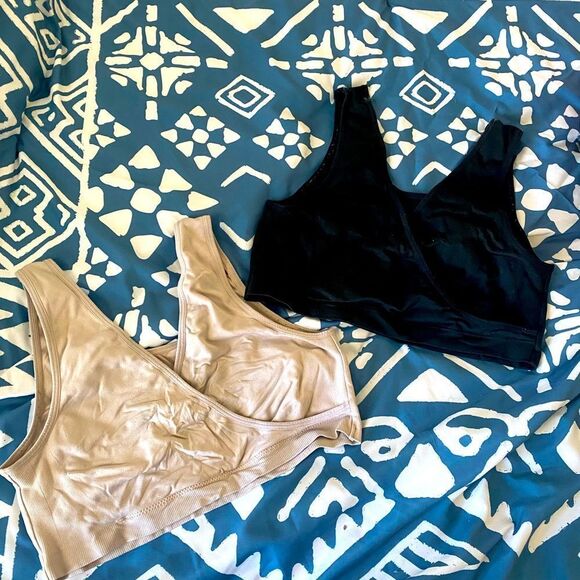 TARGET BRAND NURSING BRAS - Picture 1 of 2